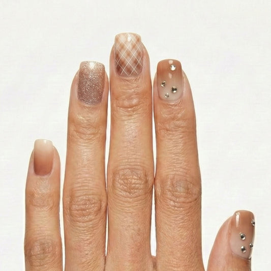 HydraThick™ Nail Wrap – Champagne Plaid